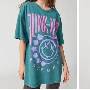 Urban Outfitters Blink 182